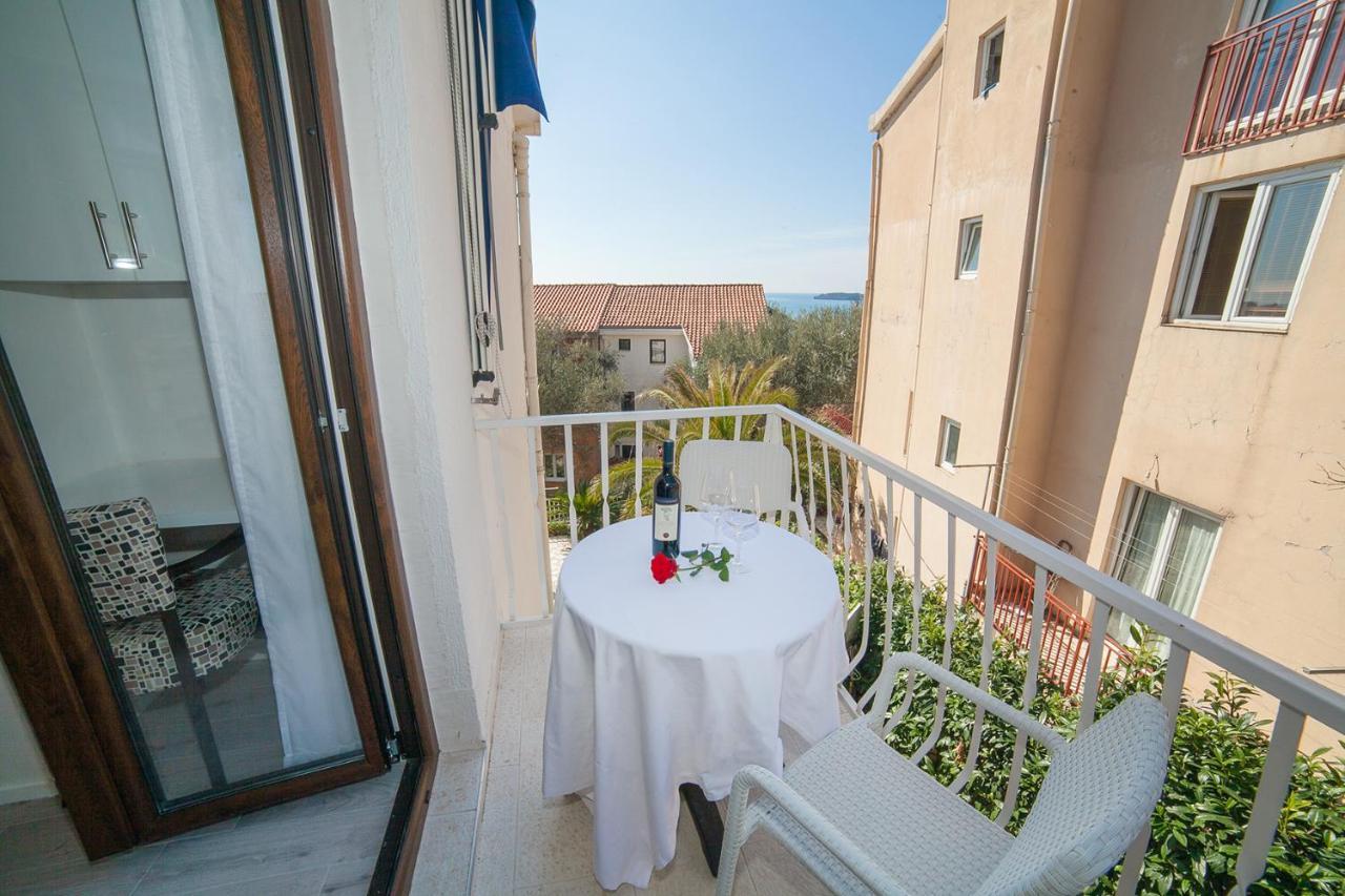 Villa Mona 2 Будва Екстер'єр фото